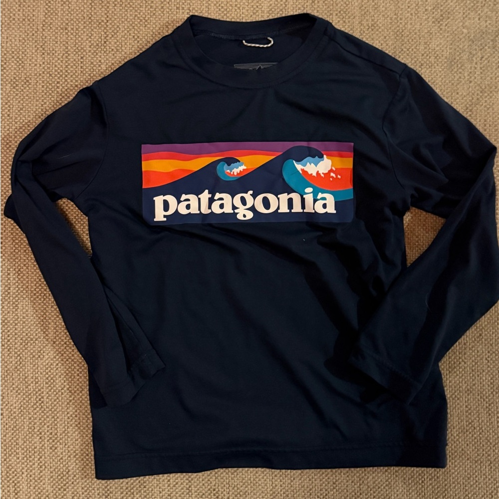 Patagonia Rash Guard/Performance Long Sleeve T-Shirt